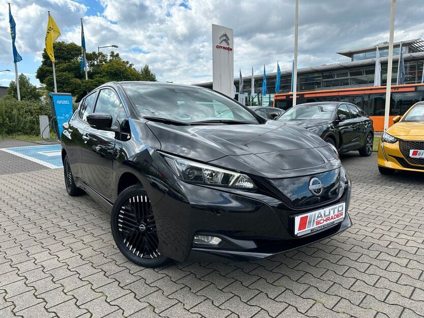 Nissan Leaf 30.400 km 19.780 € Bochum 44809