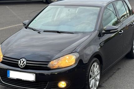 VW Golf 219.000 km 3.450 &euro; Neuss 41460