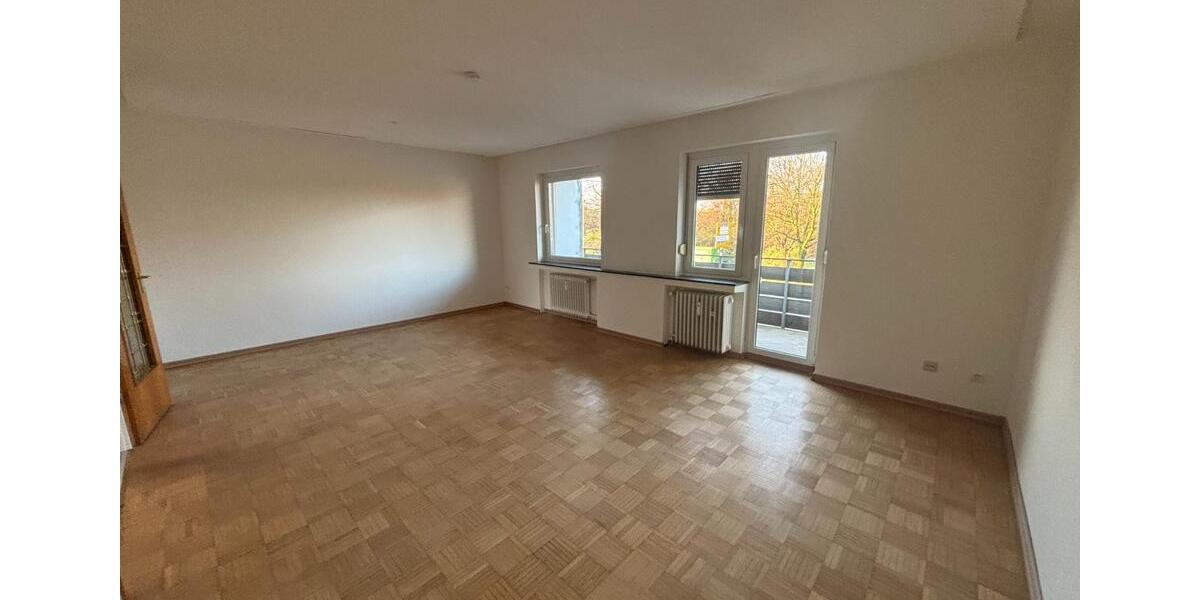 Etagenwohnung Mülheim an der Ruhr Dümpten - 3.5 Zimmer, 101 m&sup2;, 770&euro; | Angebot:25439696