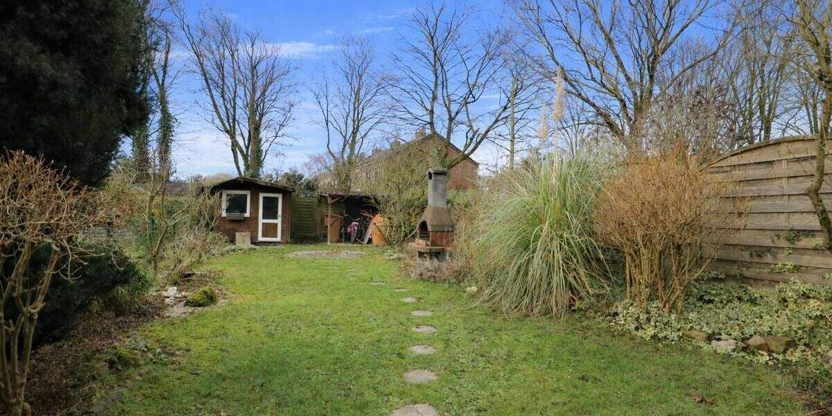 Reihenmittelhaus Neuss / Selikum Selikum - 4 Zimmer, 111 m&sup2;, 369.000&euro; | Angebot:25777120