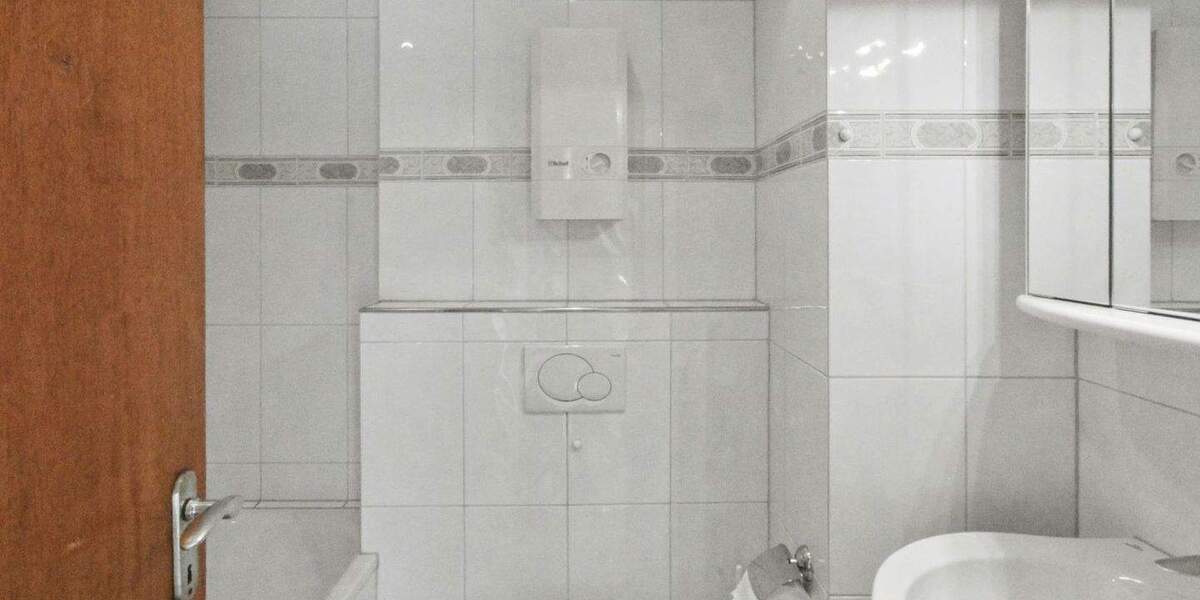 Reihenmittelhaus Erkrath Hochdahl - 6 Zimmer, 118 m&sup2;, 350.000&euro; | Angebot:25717644