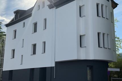 3 MFH mit 13 Whg. in GmbH - KfW 55ee saniert-