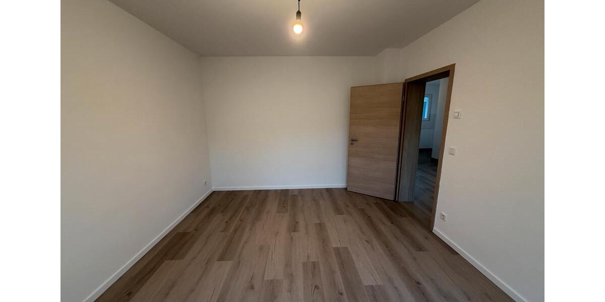 Etagenwohnung Essen Stadtkern - 3 Zimmer, 70 m&sup2;, 179.000&euro; | Angebot:26931444