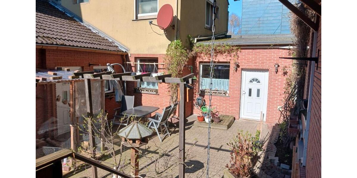 Erdgeschoßwohnung Gelsenkirchen Erle - 4 Zimmer, 120 m&sup2;, 240.000&euro; | Angebot:26780609