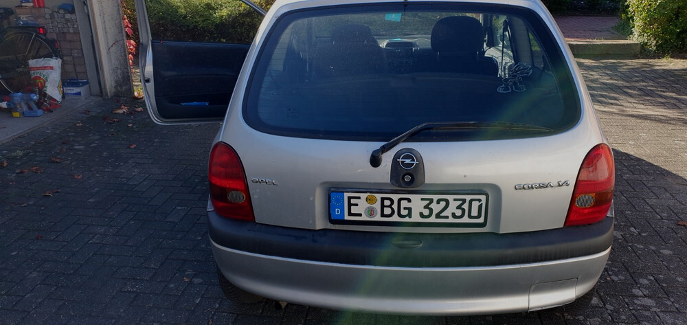 Opel Corsa B Swing 99.371 km 1.400 € Dorsten 46284