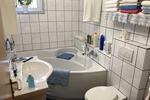 Erdgeschoßwohnung Duisburg Ruhrort - 6 Zimmer, 108 m&sup2;, 140.000&euro; | Angebot:23298929