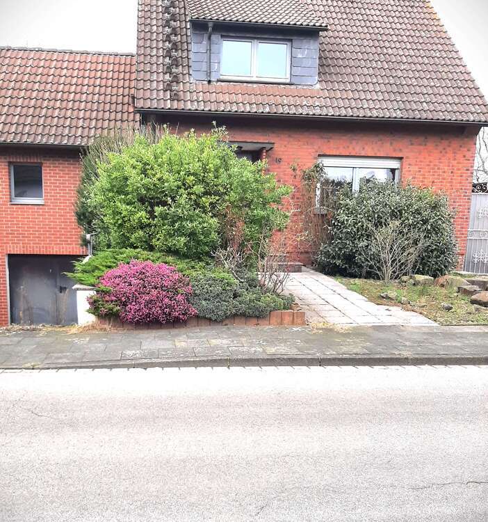 Haus zum Kaufen in Duisburg Serm 495.000 € 130 m²