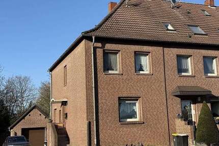 Haus Duisburg Hamborn - 4 Zimmer, 108 m&sup2;, 329.000&euro; | Angebot:27157092