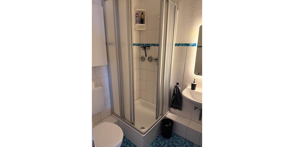 Etagenwohnung Düsseldorf Pempelfort - 1 Zimmer, 22 m&sup2;, 430&euro; | Angebot:24943780