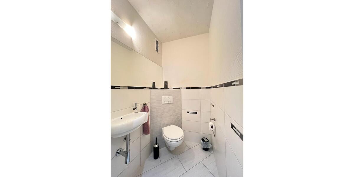 Etagenwohnung Krefeld Gellep-Stratum - 3 Zimmer, 81 m&sup2;, 259.000&euro; | Angebot:25719300