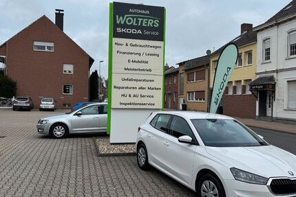 Skoda Fabia 21.723 km 13.490 &euro; Neuss 41462