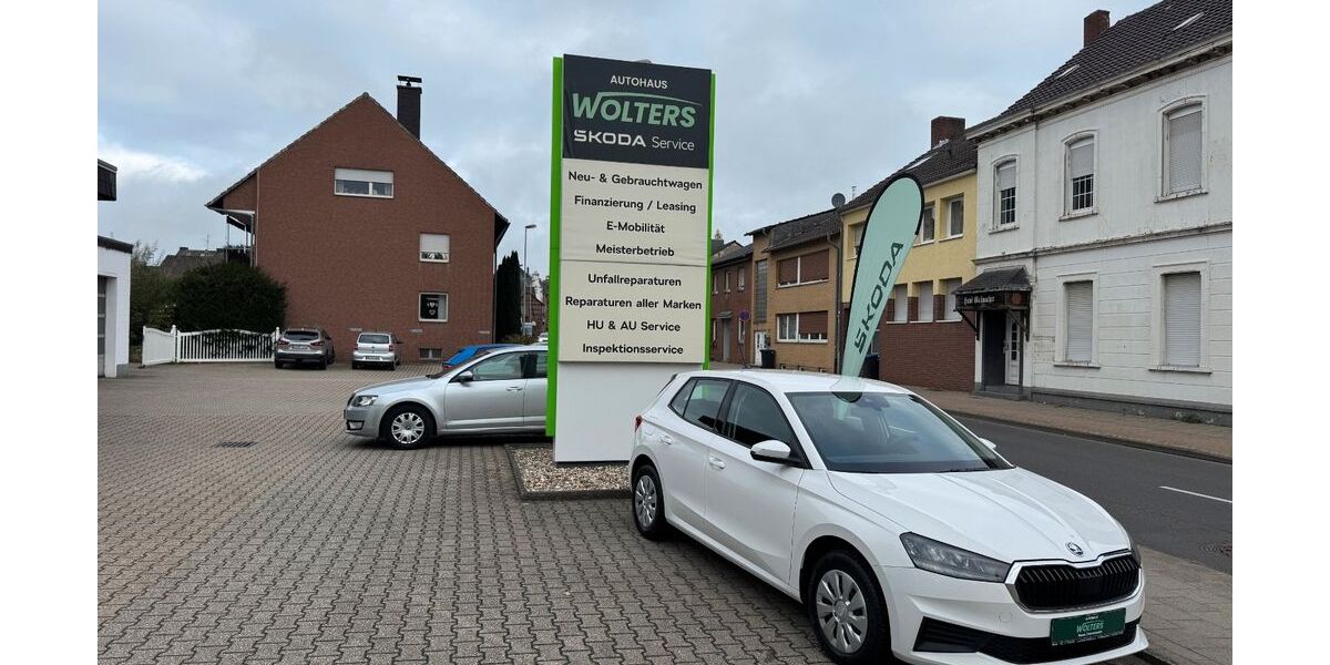 Skoda Fabia 21.723 km 13.490 &euro; Neuss 41462