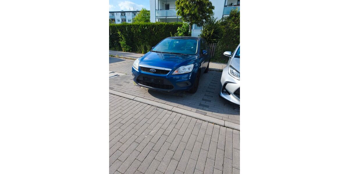 Ford Focus 124.500 km 2.999 &euro; Neuss 41466