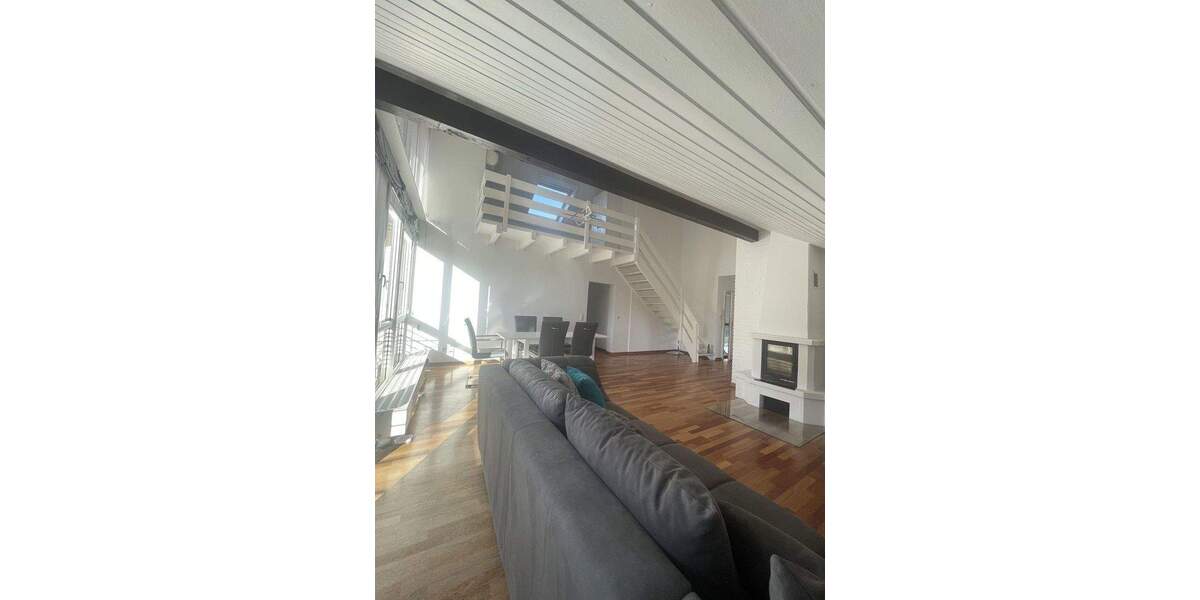 Etagenwohnung Düsseldorf Unterbach - 4 Zimmer, 99 m&sup2;, 2.400&euro; | Angebot:25659177