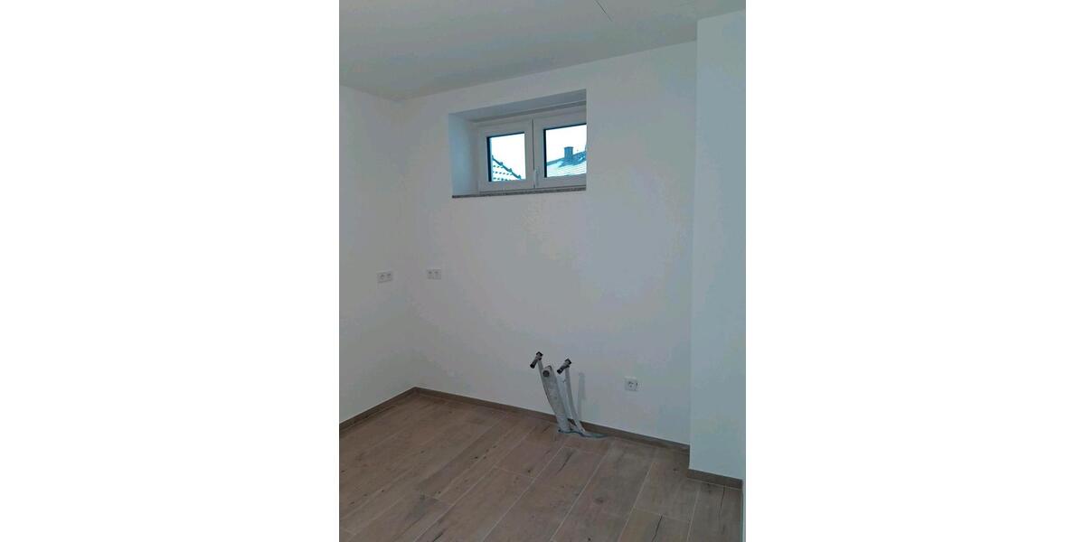 Doppelhaushälfte Rheinberg - 2 Zimmer, 120 m&sup2;, 1.660&euro; | Angebot:24802317