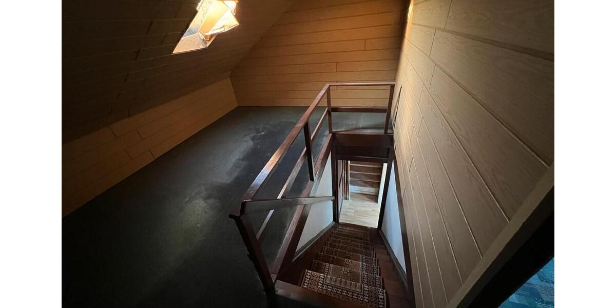 Reihenhaus Duisburg Hochheide - 3 Zimmer, 95 m&sup2;, 285.000&euro; | Angebot:25299495