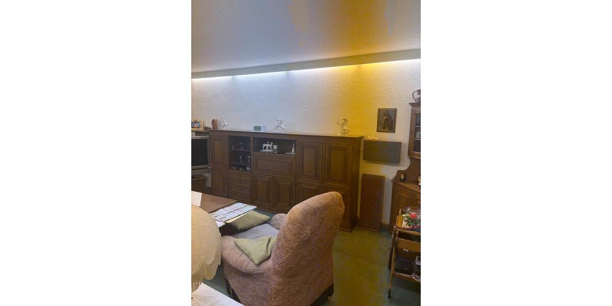Erdgeschoßwohnung Duisburg Duisburg-Mitte - 3.5 Zimmer, 65 m&sup2;, 418&euro; | Angebot:26461474