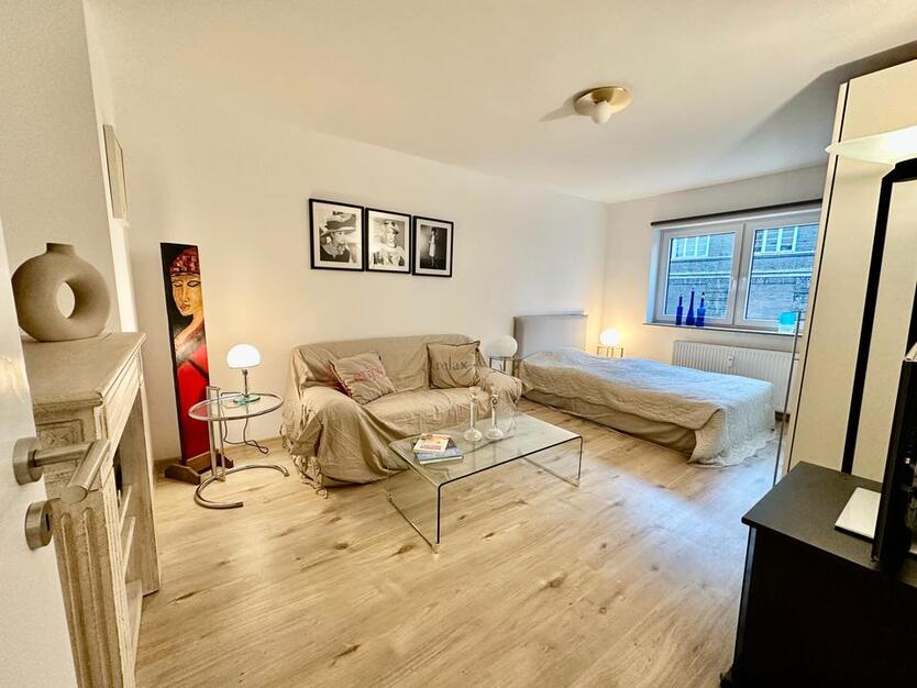 Essen Innenstadt: Stilvoll wohnen – gehobener, vollmöblierter Erstbezug zimmer