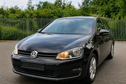 VW Golf 184.000 km 8.499 &euro; Dorsten 46282
