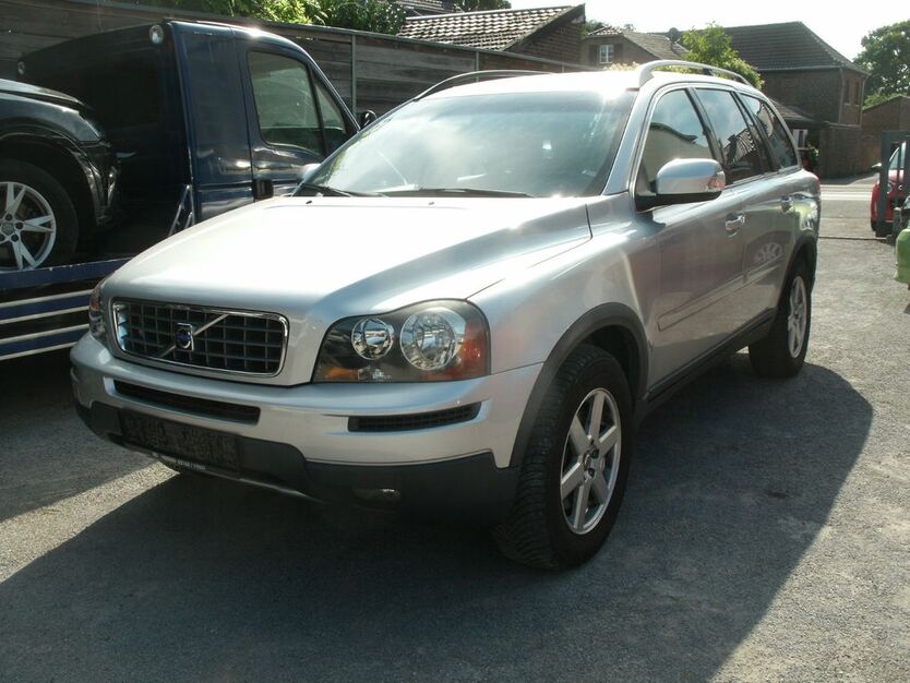 Volvo XC90 288.870 km 4.000 € Viersen 41747