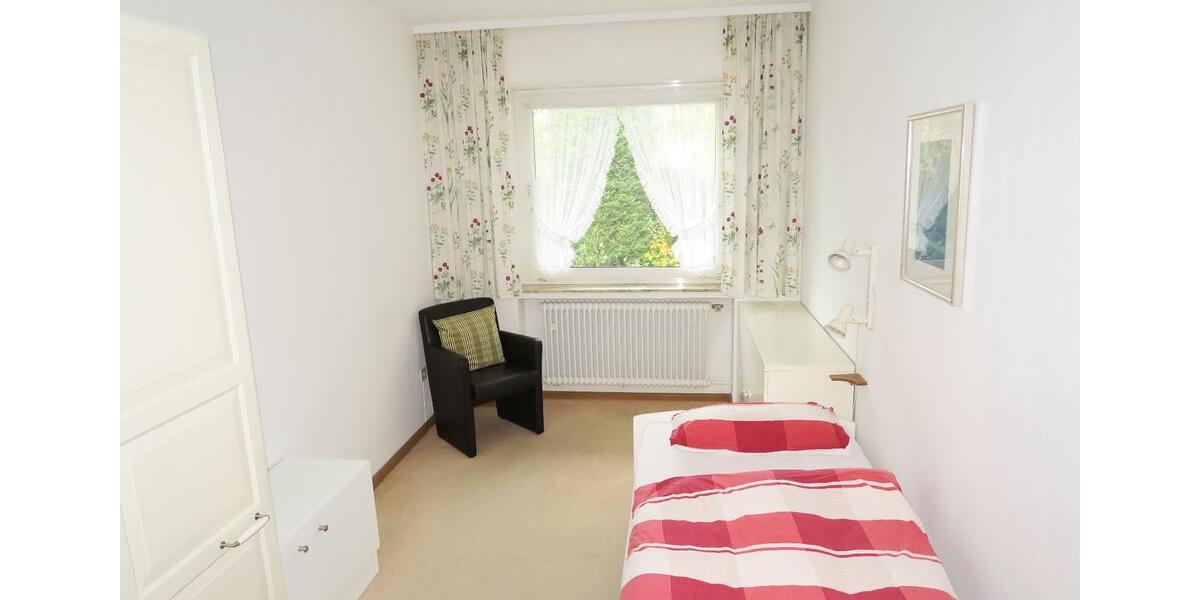 Einfamilienhaus Hünxe - 7 Zimmer, 105 m&sup2;, 572.000&euro; | Angebot:24850856