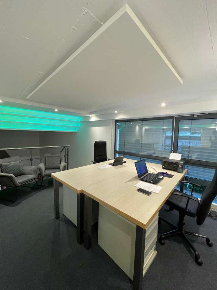 Büro in Düsseldorf 1.750 € 80 m²