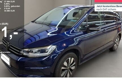 VW Touran 23.741 km 31.679 &euro; Krefeld 47805