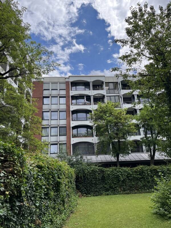 über 180 m² - 7 Zimmer - Lift - EBK - Arbeiten + Wohnen