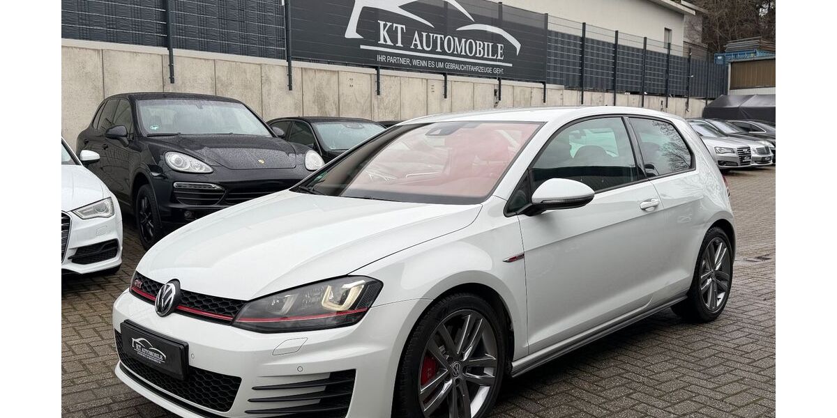 VW Golf 156.000 km 12.999 &euro; Dinslaken 46539