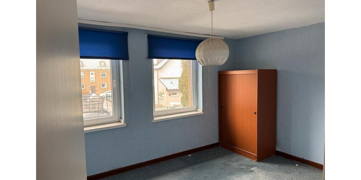 Doppelhaushälfte Duisburg Rheinhausen - 4 Zimmer, 90 m&sup2;, 220.000&euro; | Angebot:25087979