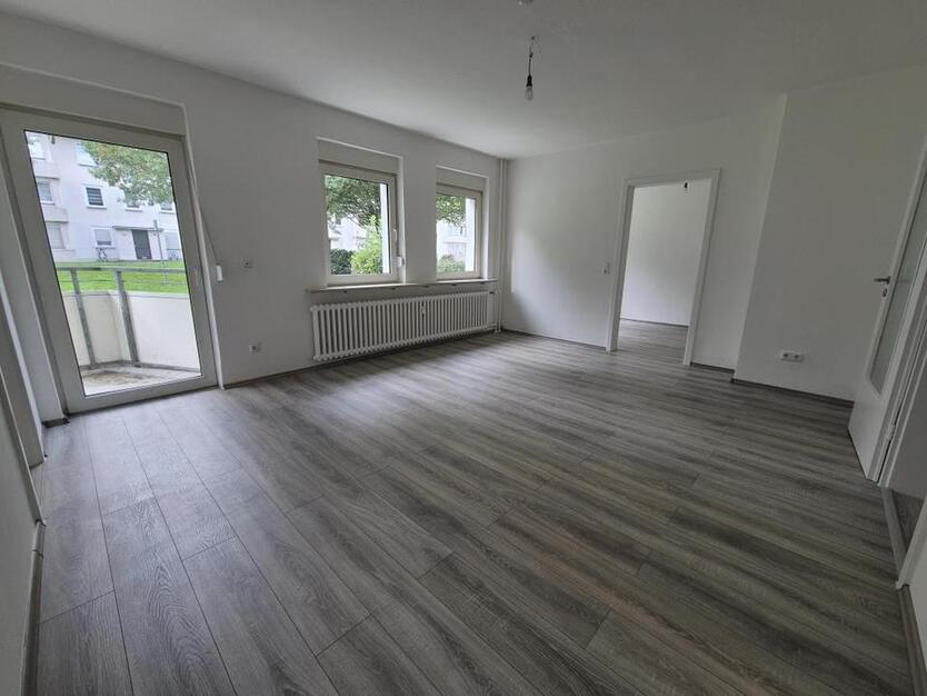 Helle 4-Zimmer-Wohnung mit Balkon! zimmer