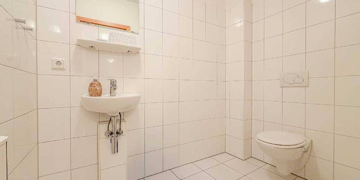 Gewerbeobjekt Ratingen Zentrum - 5 Zimmer, 180 m&sup2;, 2.060&euro; | Angebot:26343716