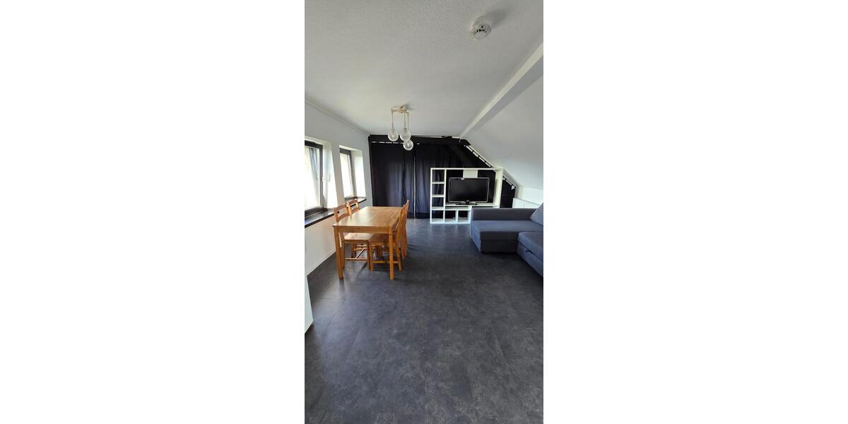 Etagenwohnung Krefeld Dießem - 1 Zimmer, 50 m&sup2;, 650&euro; | Angebot:26120947