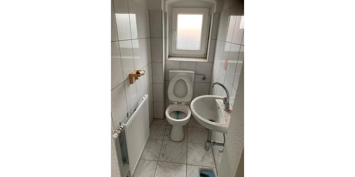 Mehrfamilienhaus, Wohnhaus Duisburg Duisburg-Mitte - 10 Zimmer, 155 m&sup2;, 400.000&euro; | Angebot:25934804