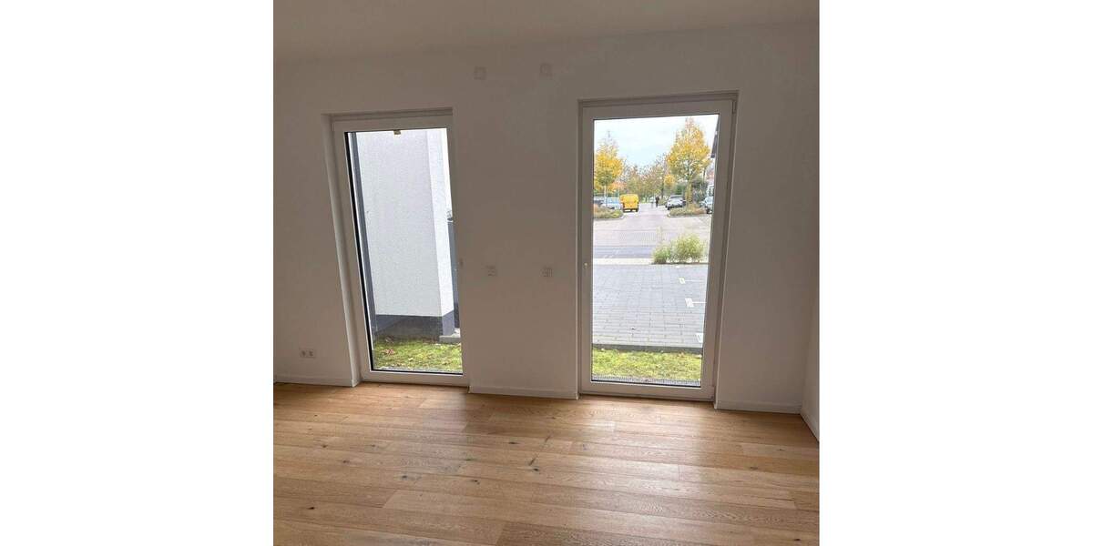 Etagenwohnung Kaarst Vorst - 3 Zimmer, 138 m&sup2;, 2.070&euro; | Angebot:26391398