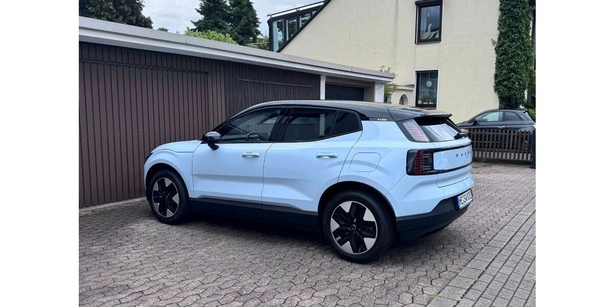 Volvo EX30 4.250 km 34.000 &euro; Ratingen 40880