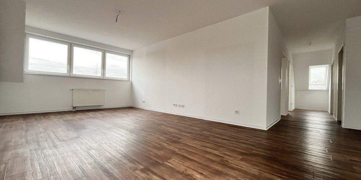 Hochwertige moderne Traumwohnung! Zentrale Lage! Ab sofort! 3 zimmer