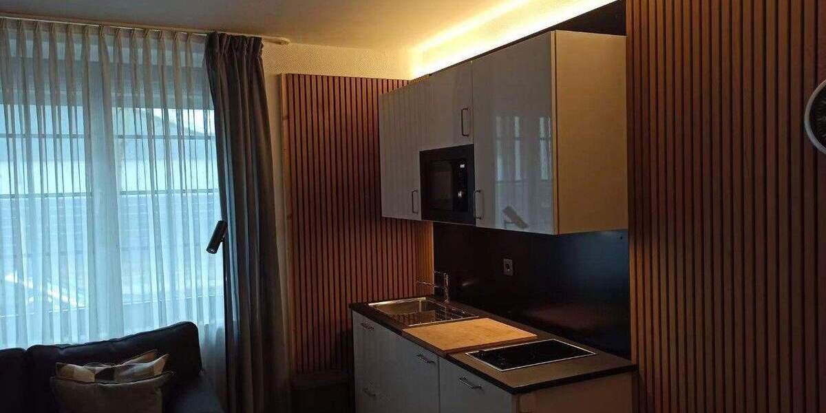 Etagenwohnung Neuss Innenstadt - 2 Zimmer, 56 m&sup2;, 650&euro; | Angebot:25391499