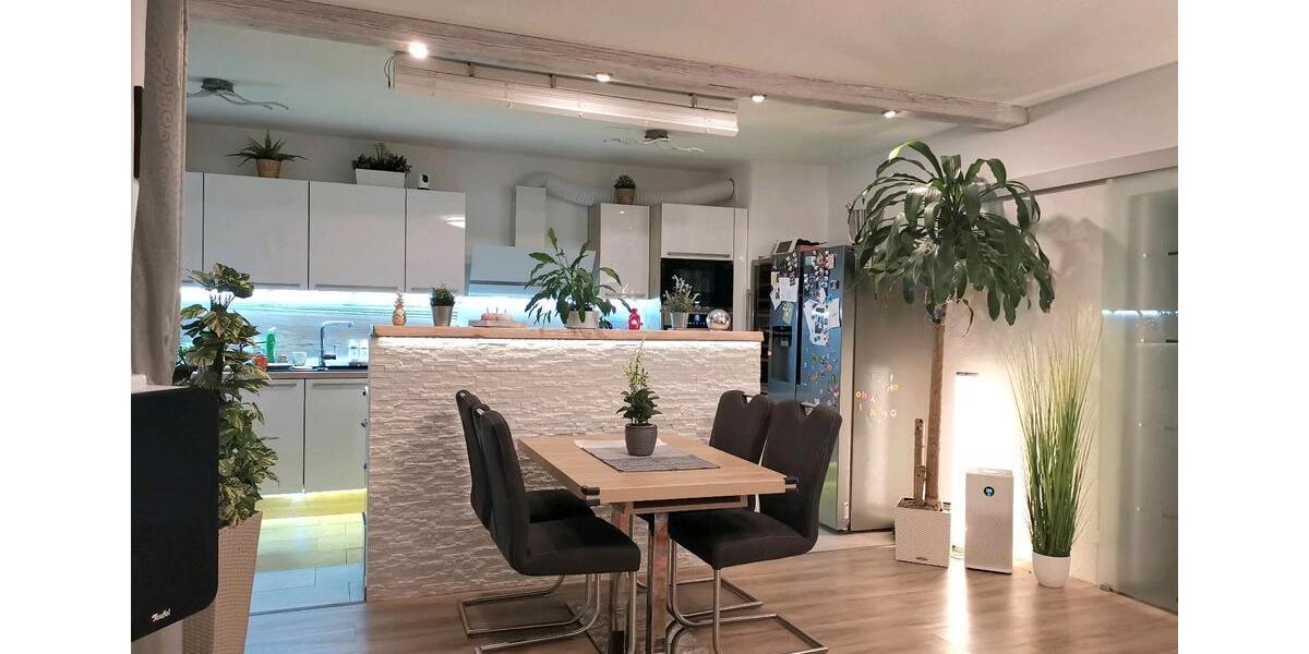 Etagenwohnung Krefeld Gartenstadt - 3 Zimmer, 83 m&sup2;, 219.000&euro; | Angebot:27096095