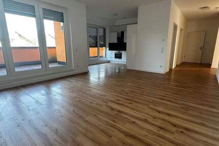 Wohnung Krefeld Stadtmitte - 4 Zimmer, 132 m&sup2;, 1.500&euro; | Angebot:25429653