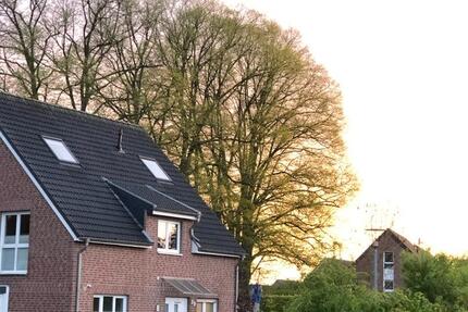 Haus Willich - 7 Zimmer, 199 m&sup2;, 2.500&euro; | Angebot:25268693