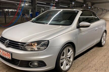 VW Eos 151.504 km 7.499 &euro; Mülheim 45473