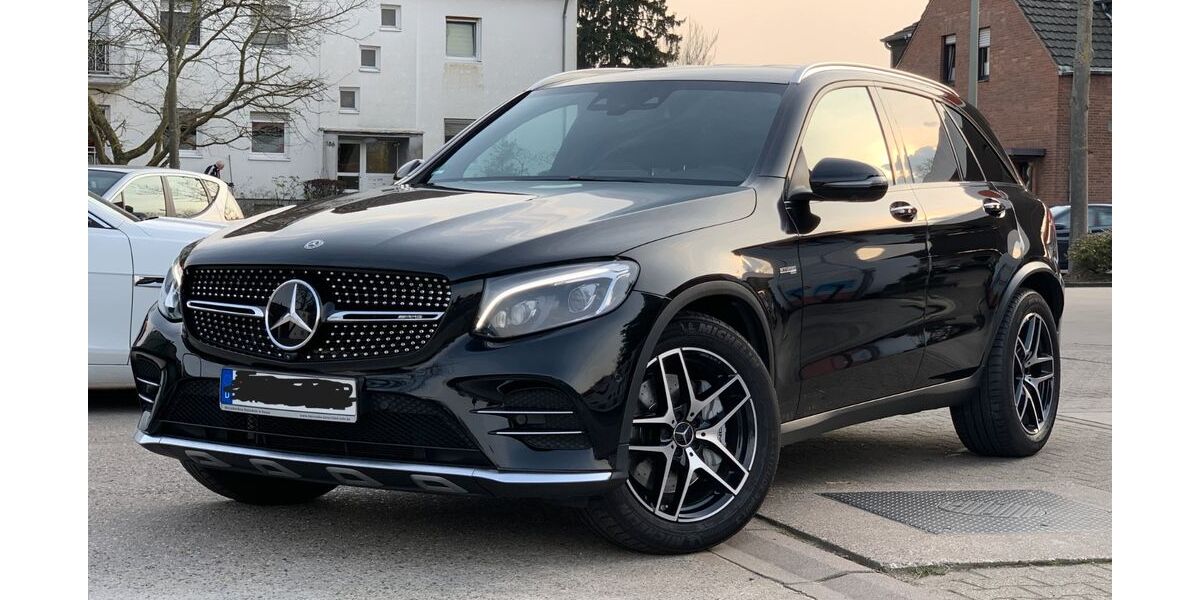 Mercedes-Benz GLC 43 AMG 72.949 km 33.890 &euro; Meerbusch 40670