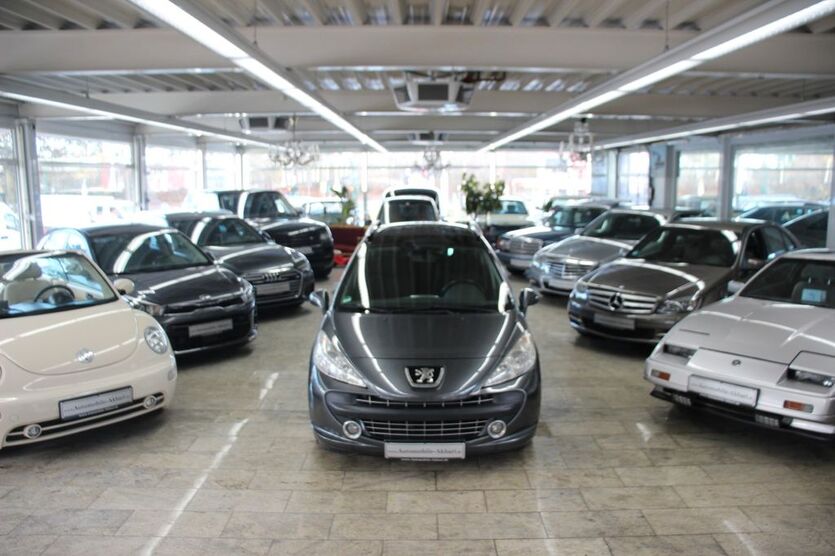 Peugeot 207 160.000 km 1.490 € Essen 45356