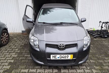 Toyota Auris 169.000 km 2.000 € Erkrath 40699