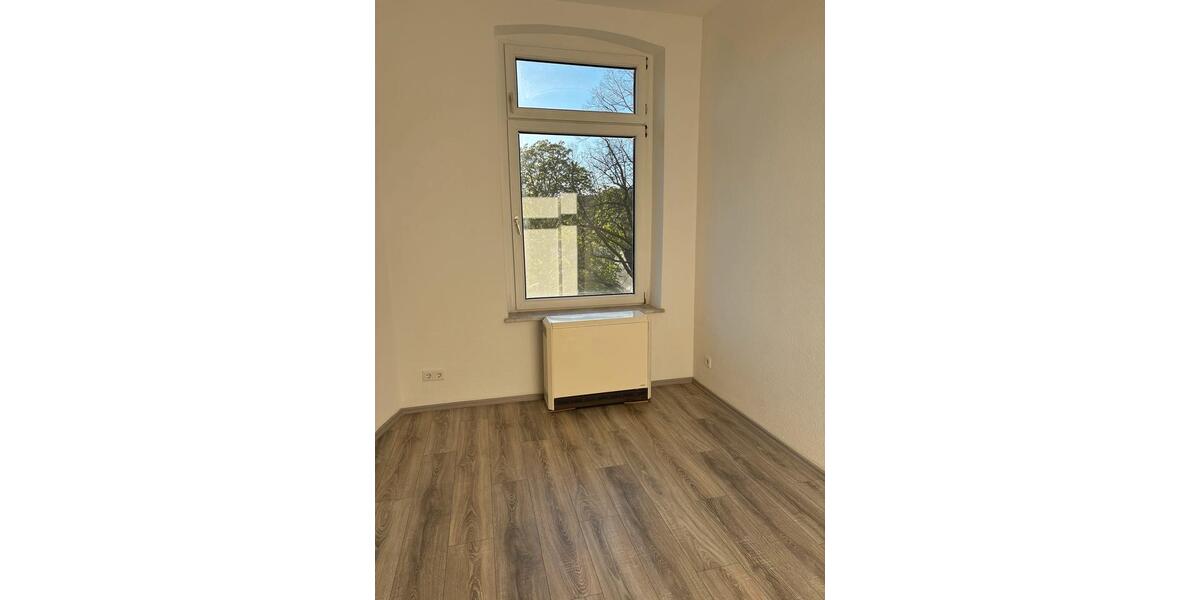 Etagenwohnung Essen Stadtbezirk IX - 5 Zimmer, 65 m&sup2;, 495&euro; | Angebot:26164494