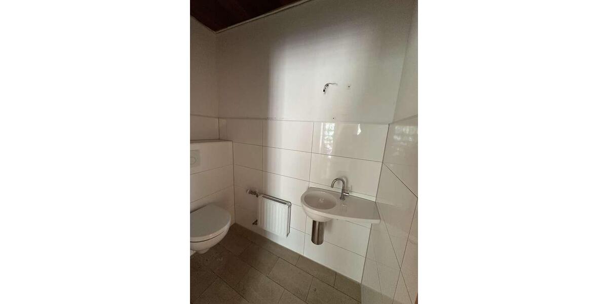 Reihenhaus Meerbusch Kierst - 5 Zimmer, 135 m&sup2;, 1.810&euro; | Angebot:25223883