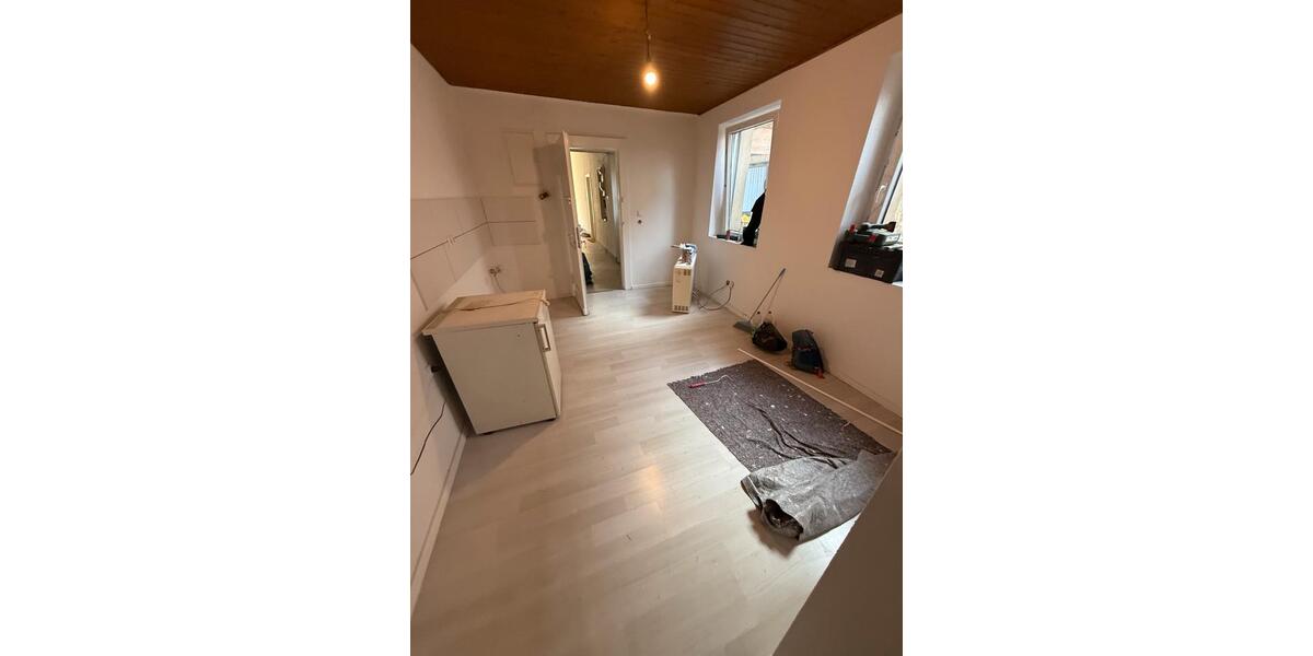 Erdgeschoßwohnung Krefeld - 2 Zimmer, 46 m&sup2;, 615&euro; | Angebot:25417045