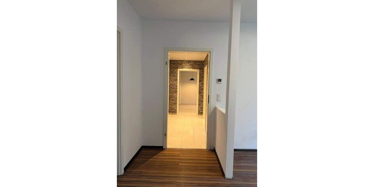 Etagenwohnung Gelsenkirchen Beckhausen - 3 Zimmer, 74 m&sup2;, 175.000&euro; | Angebot:25711059