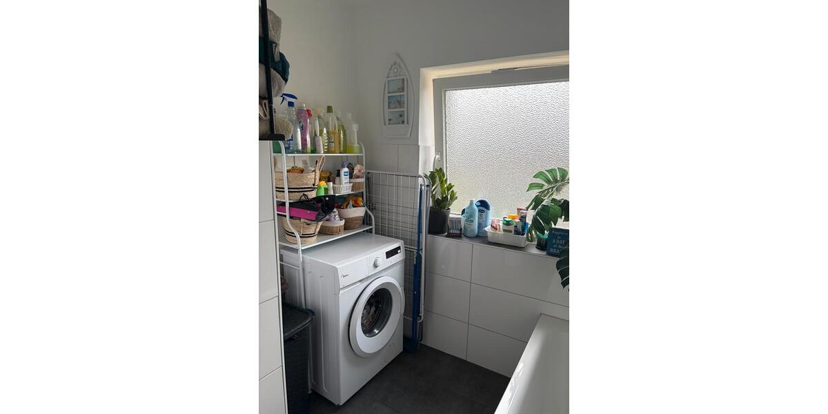 Etagenwohnung Duisburg Beeck - 3.5 Zimmer, 72 m&sup2;, 766&euro; | Angebot:25433293